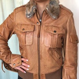 Tan leather bomber real fur collar